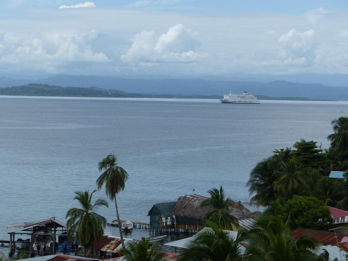 Hotel Caribbean View Бастиментос Экстерьер фото